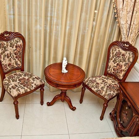 "Zolotoe Runo" Hotel Odessa Buitenkant foto