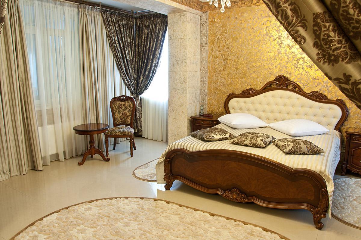 "Zolotoe Runo" Hotel Odessa Buitenkant foto