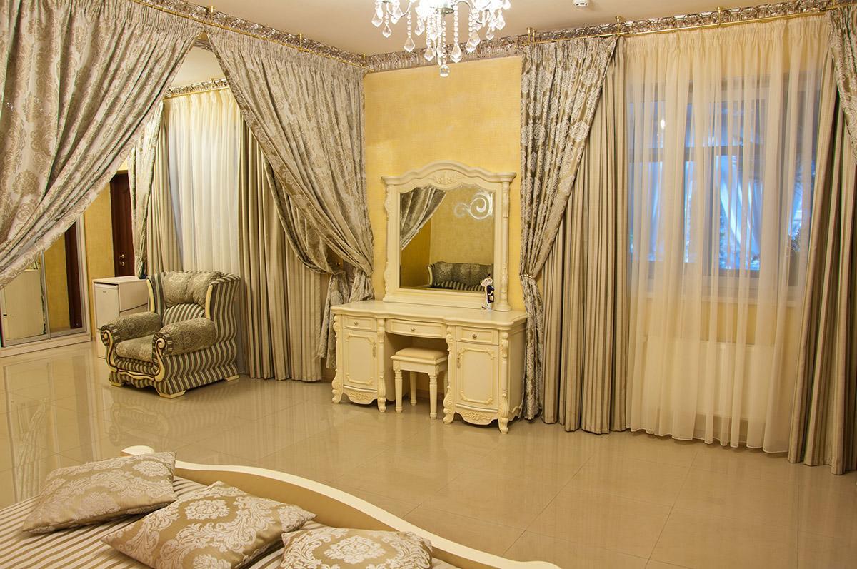 "Zolotoe Runo" Hotel Odessa Buitenkant foto