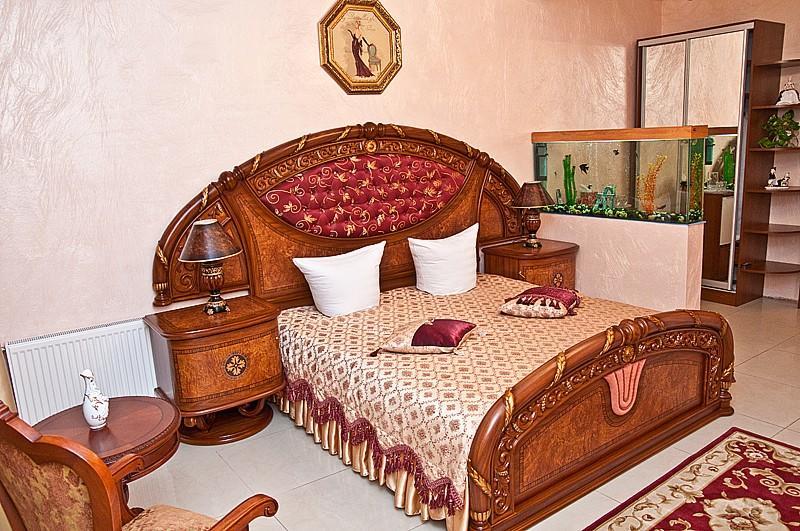 "Zolotoe Runo" Hotel Odessa Buitenkant foto