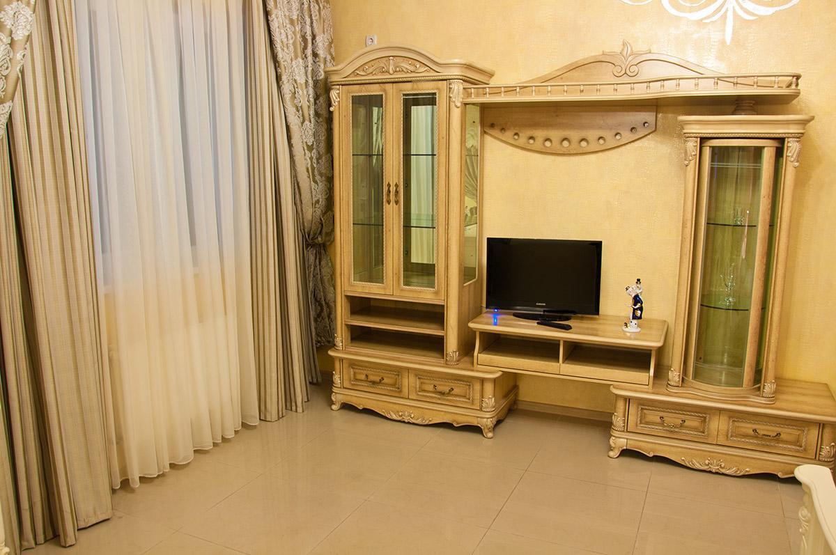 "Zolotoe Runo" Hotel Odessa Buitenkant foto